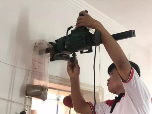 分期付款、簡(jiǎn)化手續(xù)、交叉施工…… 老舊小區(qū)供熱改造搭上“順風(fēng)車(chē)”